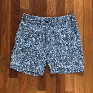 Lululemon Men’s Floral Print Short Size 34